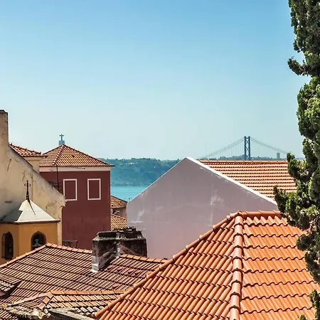 Appartement 2bdr With Balcony By Lovelystay *