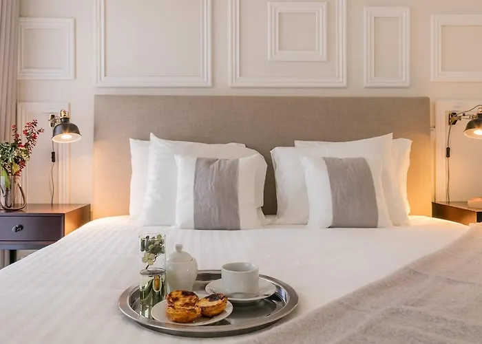 2bdr With Balcony By Lovelystay * Lisboa
